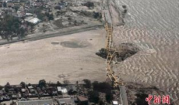 印尼大海啸视频,震撼画面直击灾难现场